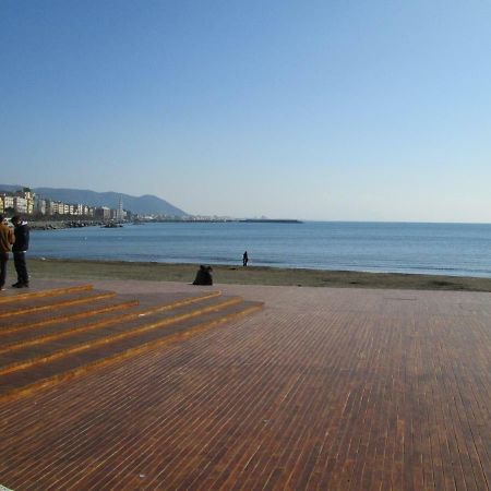 Blu Mare Διαμέρισμα Σαλέρνο Εξωτερικό φωτογραφία
